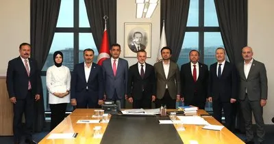 Mustafa Kaplan: ''İlçe kongrelerimiz ile teşkilatımızın gücüyle geleceğe kararlı adımlarla ilerliyoruz