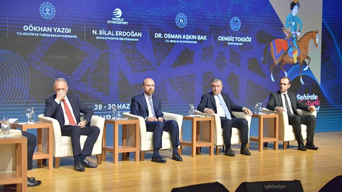 Bilal Erdoğan: Yaşadığımızın dönemin en büyük hastalığı her şeyin değersizleşmiş olması Bilal Erdoğan: Yaşadığımızın dönemin en büyük hastalığı her şeyin değersizleşmiş olması