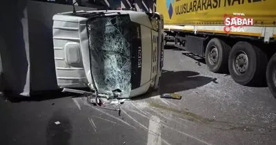 Pendik’te tır ile kamyonet çarpıştı, 3 kişi yaralandı