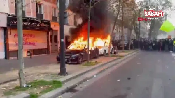 Fransa'da ortalık yine karıştı! Protesto gösterilerinde otomobiller yakıldı