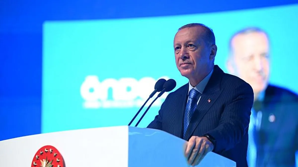 Başkan Erdoğan’dan ‘teğmenler’ açıklaması! Bu kılıçları kime çekiyorsunuz? Oradaki birkaç kendini bilmez temizlenecek Başkan Erdoğan’dan ‘teğmenler’ açıklaması! Bu kılıçları kime çekiyorsunuz? Oradaki birkaç kendini bilmez temizlenecek