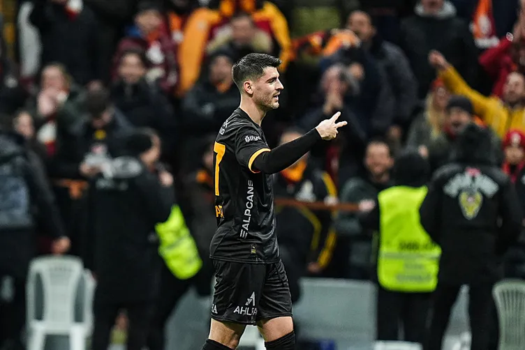 Son dakika haberi: Galatasaray maçında sahadan çekilen Adana Demirspor ceza alacak mı? İşte 24.madde detayı...