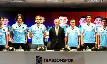 Trabzonspor’dan 6 yeni transferine imza töreni! Ahmet Ağaoğlu: Bu sadece bir devre arası transferi değil...