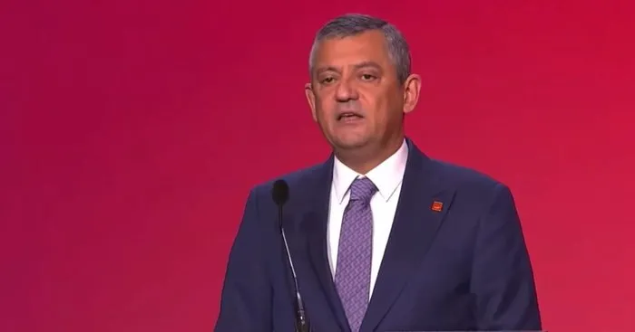Özgür Özel yine Türkiye’yi şikayet etti! Bu kez adres: Hollanda! Akla ziyan sözler...