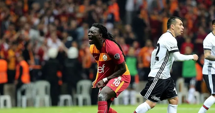 Son dakika: Galatasaray eski gol kralını takıma getiriyor! Bafetimbi Gomis ile anlaşmaya varıldı...