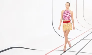 Ünlü çiftlerin kızları podyumda