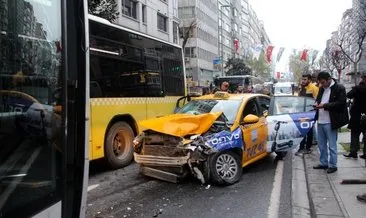 Şişli’de kaza: Servis minibüsü önce otobüslere sonra taksiye çarptı!