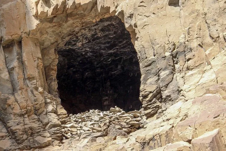 Nahçıvan’daki Ashab-ı Kehf mağaralarına turist ilgisi!