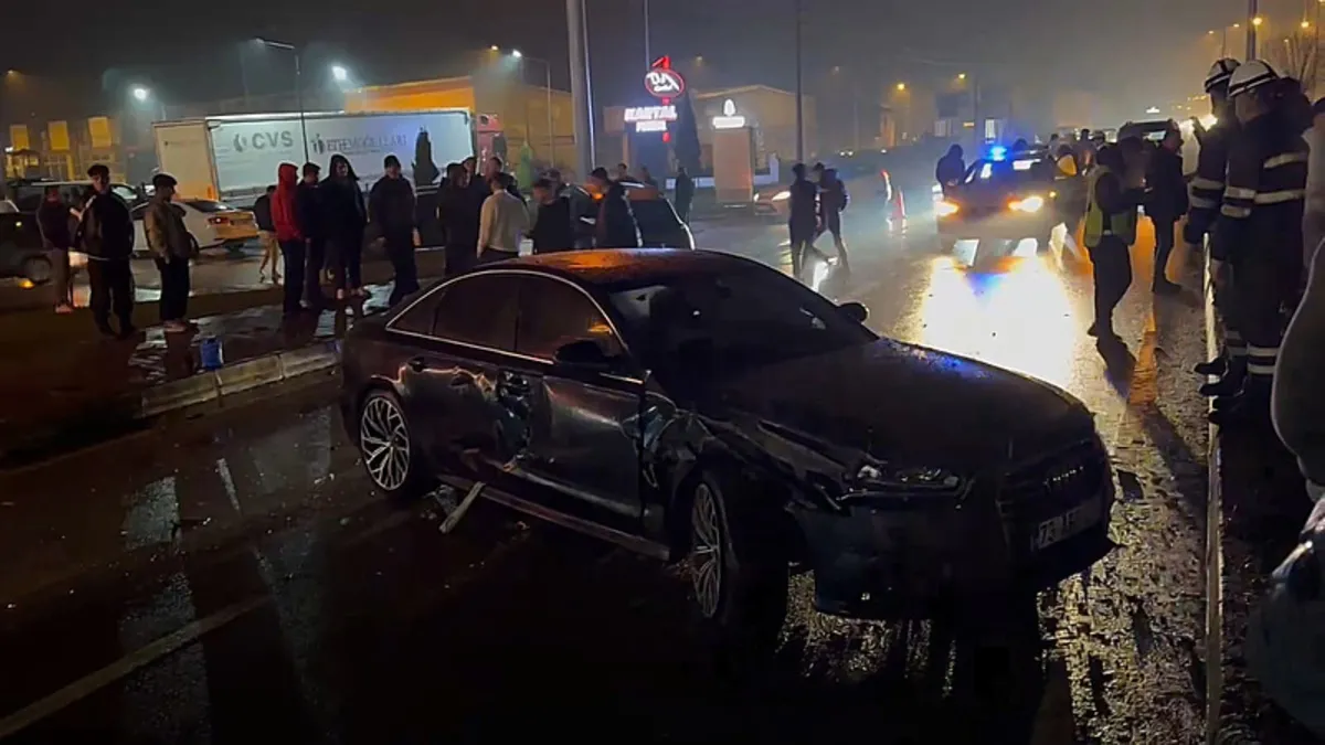 Bartın’da 4 araçlı zincirleme kaza: 2 yaralı Bartın’da 4 araçlı zincirleme kaza: 2 yaralı