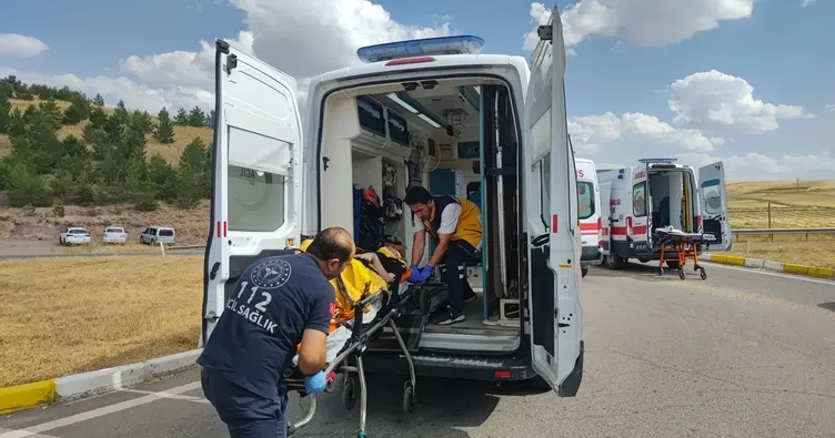 Sivas’ta feci kaza! 1’i ağır 8 yaralı