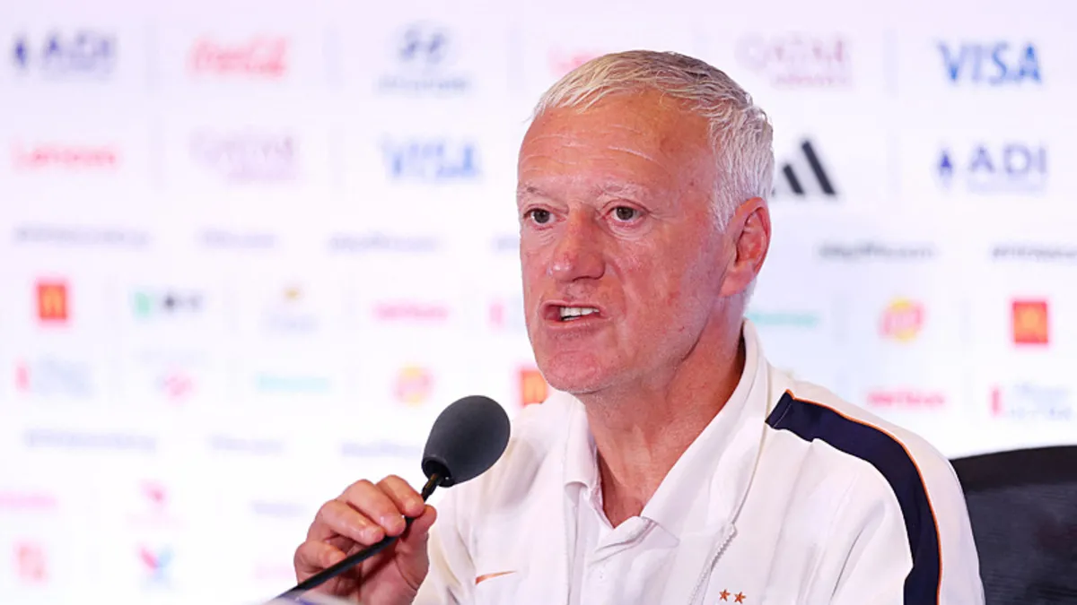 Didier Deschamps, Fransa Milli Takımı teknik direktörü.