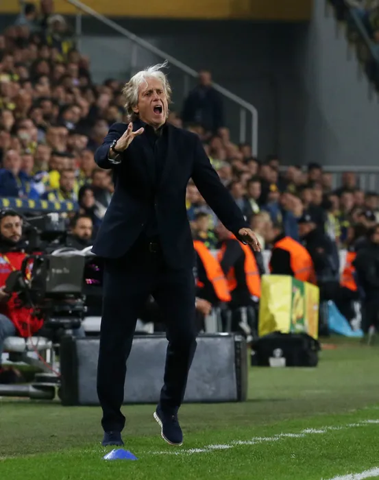 Son dakika Fenerbahçe haberleri: Jorge Jesus'un sözleşmesinde bomba gelişme! Brezilya Milli Takımı konuşulurken...