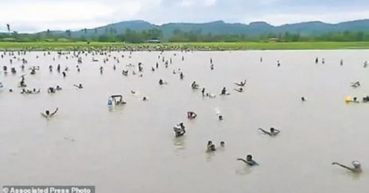 Bangladeş sınırındaki nehir cesetlerle dolu