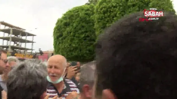 Adana'da başkanla yaşanan gerginliği görüntüleyen basın mensubu baba-oğul darbedildi! | Video