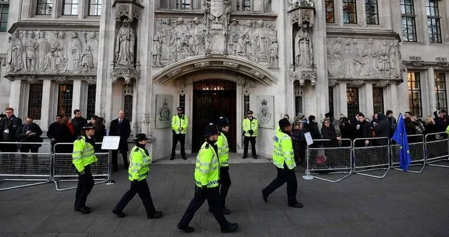İngiltere’de cinsel istismar soruşturmasında 83 gözaltı