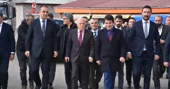 Erzurum’da SKM açılışı mitinge dönüştü