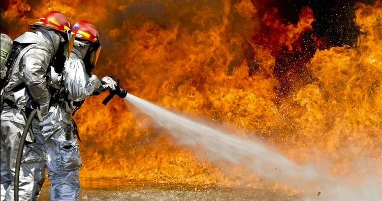 İran’da petrol rafinerisinde yangın: Ölü ve yaralılar var