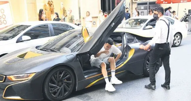 Youtuber Enes Batur Un Arabasi 1 Milyon 350 Bin Lira Magazin Haberleri