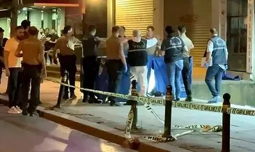 Mahmutbey Caddesi üzerinde 3 kişiye silahlı saldırı düzenlendi #istanbul