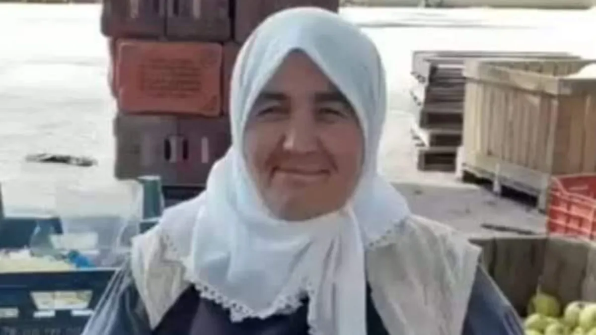 Isparta’da kamyonun çarptığı elektrikli bisiklet sürücüsü kadın hayatını kaybetti Isparta’da kamyonun çarptığı elektrikli bisiklet sürücüsü kadın hayatını kaybetti