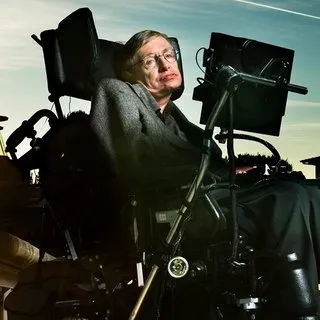 Stephen Hawking: İnsanüstü ırk insanlığın sonunu getirecek