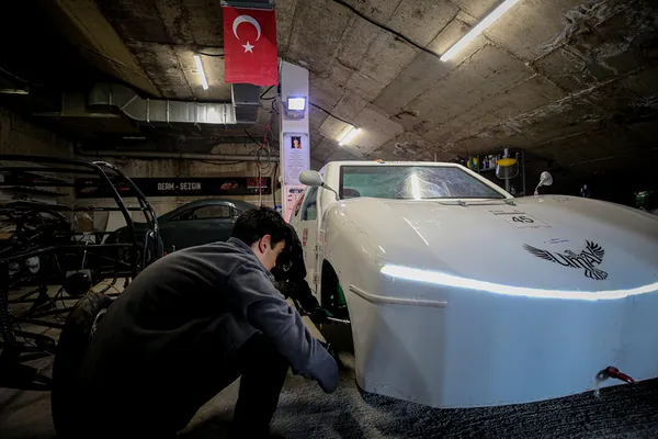 liseliler-gelistirdikleri-elektrikli-aracla-teknofestte-bu-kez-zirveyi-hedefliyor-1774178892621.jpg