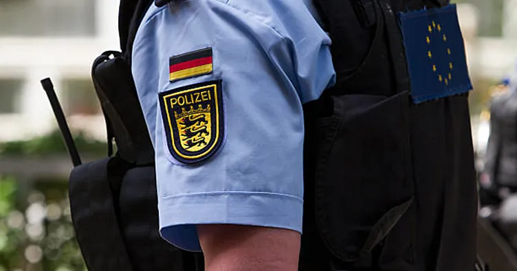 Almanya’da okulda bıçaklı saldırı