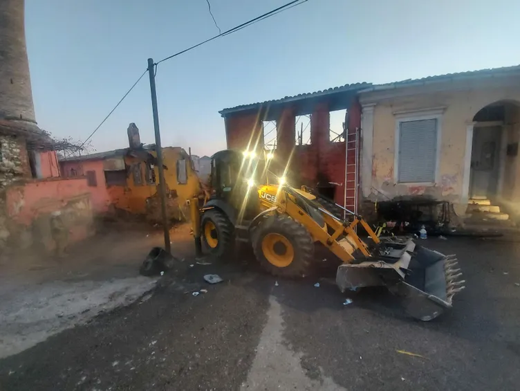 İzmir’de 3 kardeş yangın faciasında hayatını kaybetmişti! “Üç çocuk birbirine sarılmış ağlarken...