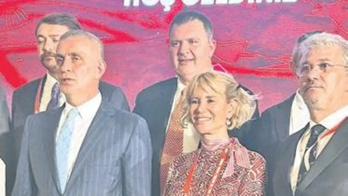 Türk futboluna yön verecek sürpriz isim Türk futboluna yön verecek sürpriz isim