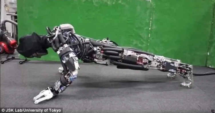 Bu insansı robot spor yaparken terliyor!