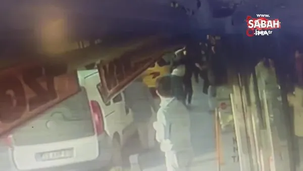 Samsun'daki kavga kamerada! 1 kişi yaralandı, 6 kişi gözaltına alındı | Video