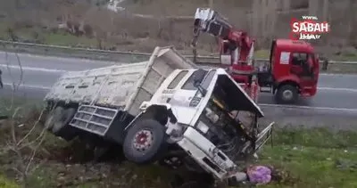 Siirt’te kamyon devrildi: 1 yaralı | Video