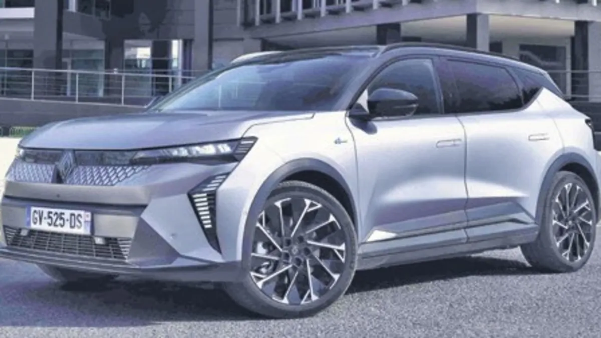 Scenic E-Tech modeli Türkiye’de satışta