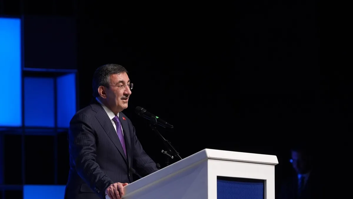 Cevdet Yılmaz: “Savunma sanayi olmayan bir ülke bağımsız değildir