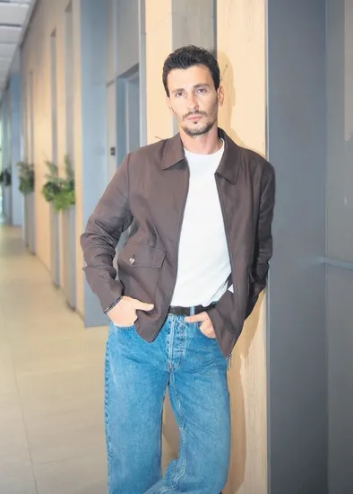 hayata-cocuk-yasta-atildim-1789733667245.jpeg