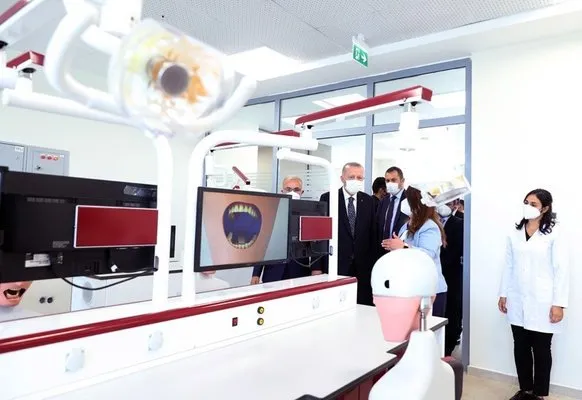 Cumhurbaşkanı Erdoğan, RTEÜ Diş Hekimliği Fakültesi’nin açılışını gerçekleştirdi