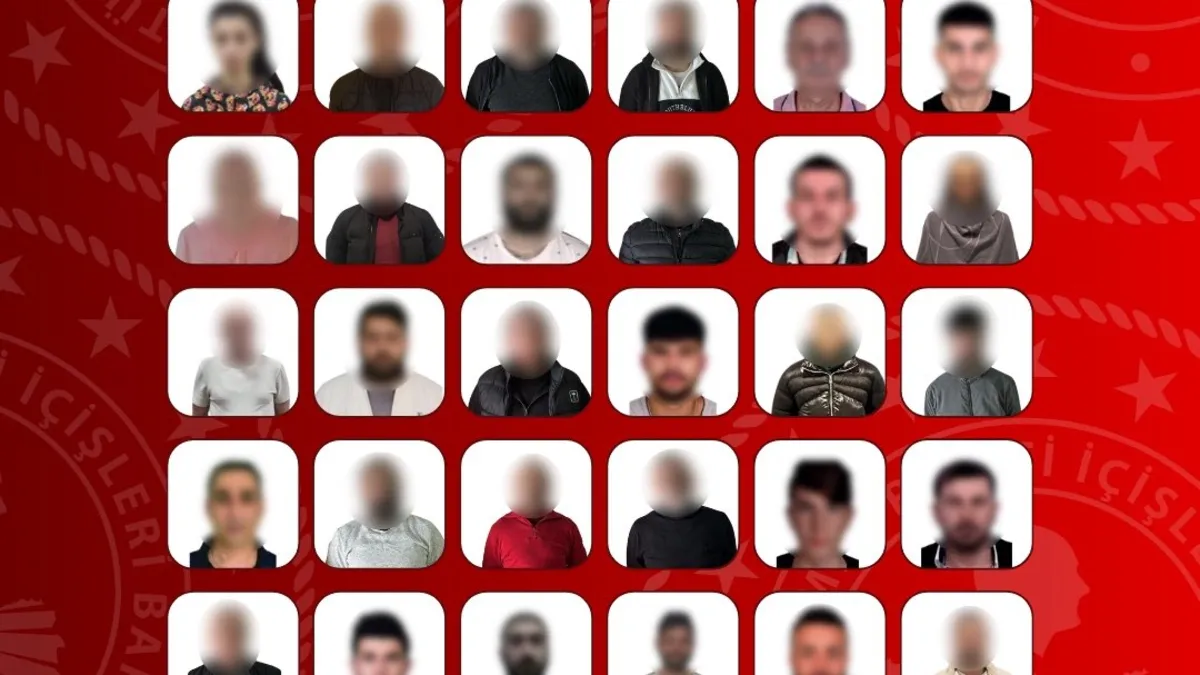 SON DAKİKA... İçişleri Bakanlığı açıkladı! Kırmızı bültenle aranan 41 şüpheli Türkiye'ye getirildi