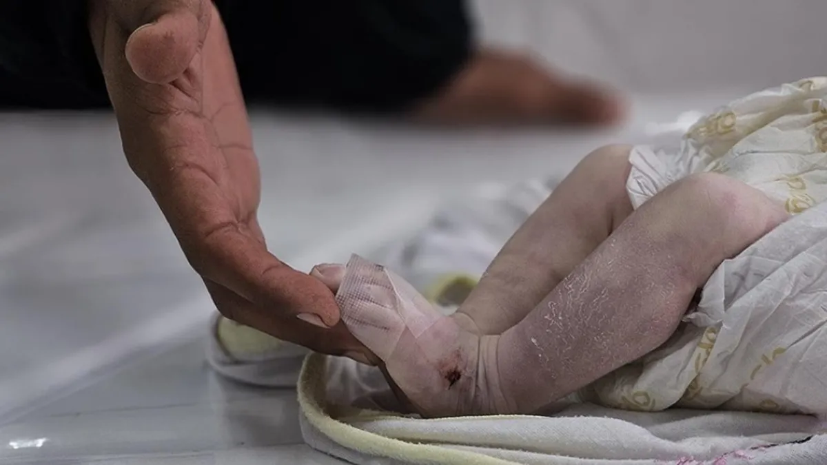 Gazze’ye yardım engeli çocukları hayattan koparıyor: 10 çocuk soğuktan öldü Gazze’ye yardım engeli çocukları hayattan koparıyor: 10 çocuk soğuktan öldü