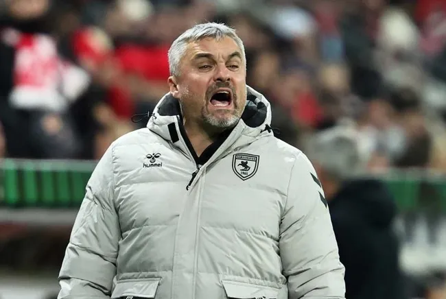 sabah-spor-ozel-trabzonspordan-thomas-reis-hamlesi-1789452510137.jpeg