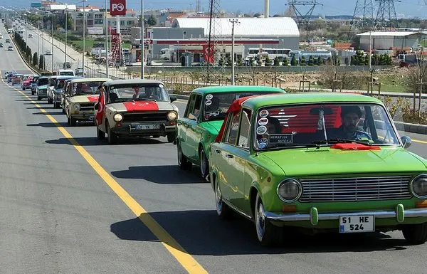 Hacı Murat araçlarla Mehmetçik'e destek konvoyu
