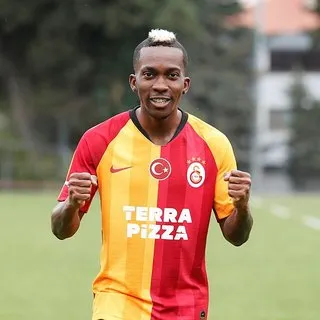 Galatasaray Onyekuru'nun taburcu olduğunu açıkladı