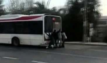 İzmir’de patenle tehlikeli yolculuk