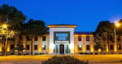 İçinde 98 bin 500 TL olan çantayı kaybetti, bulan kişi parayı eksiksiz teslim etti #erzincan