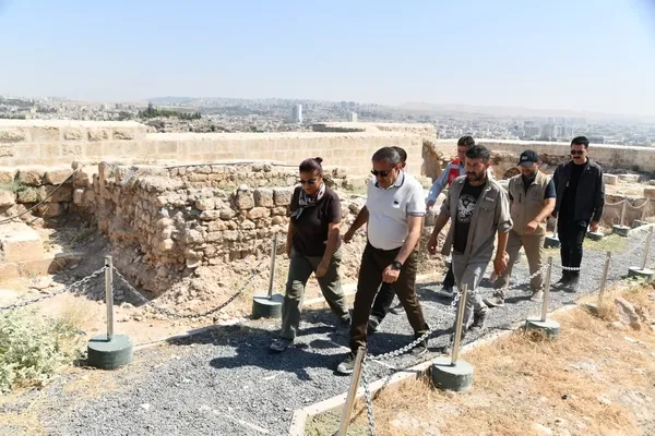 urfa-kalesinde-tarihin-izleri-ortaya-cikariliyor-1786259670144.jpg