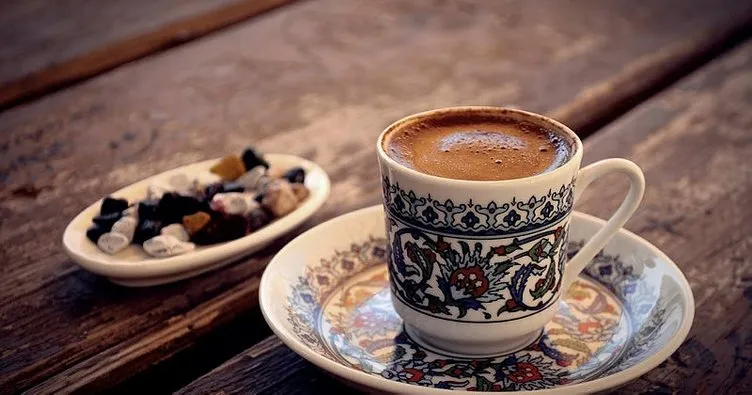 Kanserle savaşmak için Türk kahvesi için