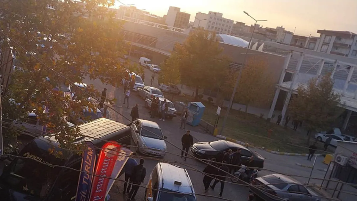 Adıyaman’da iki grup arasında silahlı kavga: 2’si ağır, 5 yaralı! Adıyaman’da iki grup arasında silahlı kavga: 2’si ağır, 5 yaralı!