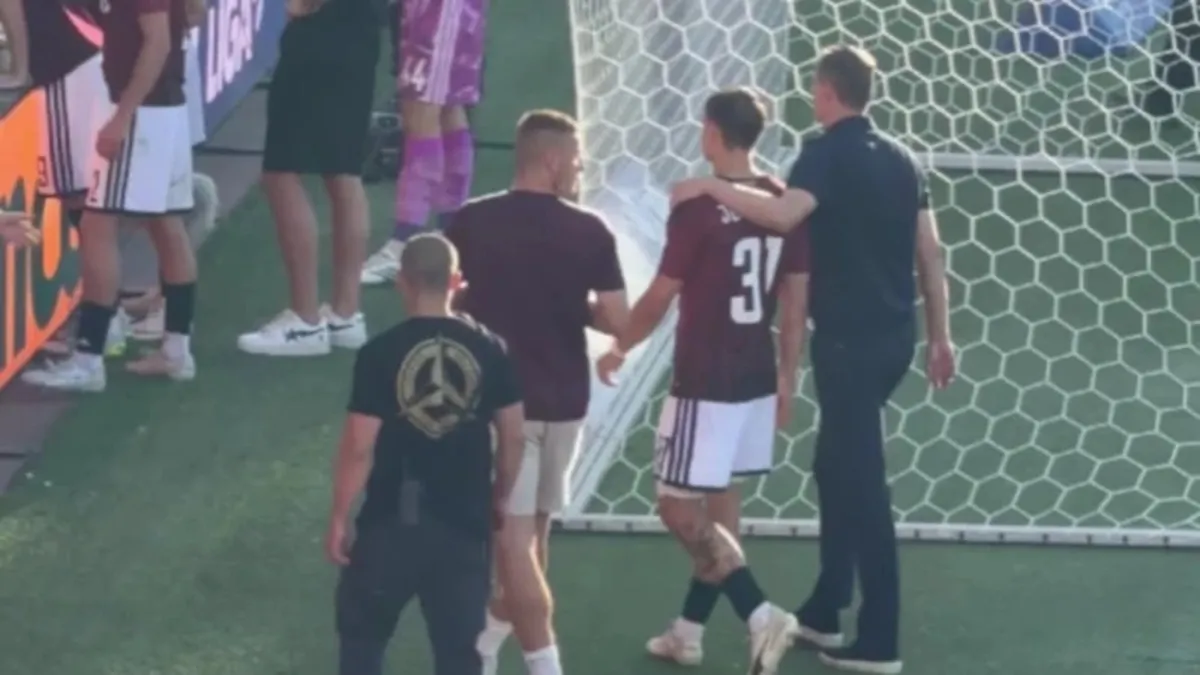 Sparta Prag’da Matej Jurasek krizi! Taraftarlar yeni transferi ıslıkladı...