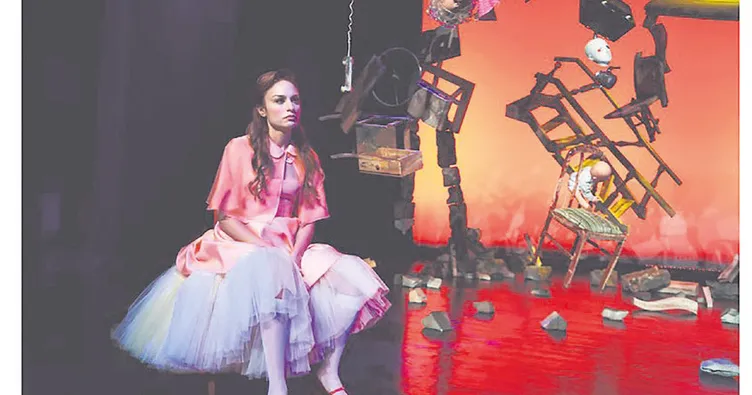 Artık perşembeleri iple çekiyoruz