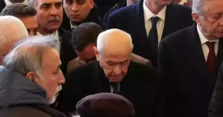 MHP lideri Devlet Bahçeli, Ferdi Tayfur’un cenaze törenine katıldı