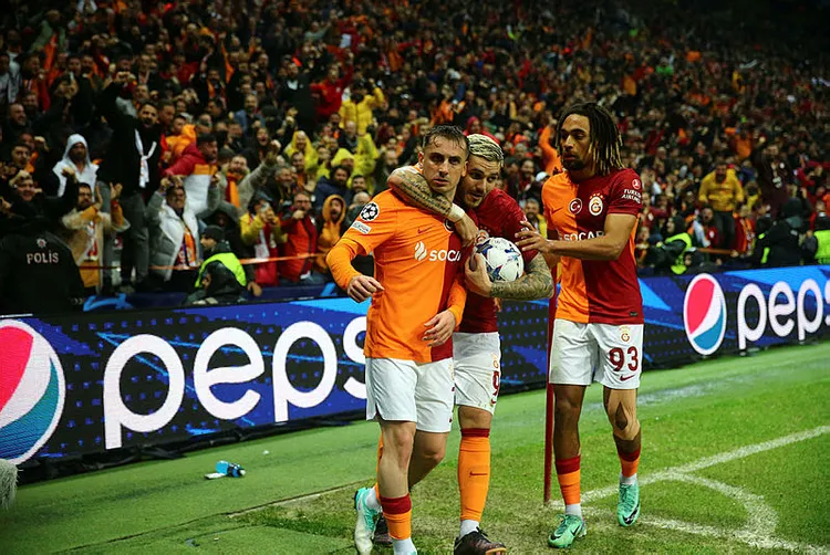 galatasaray-12-aralikta-124-milyon-avroluk-maca-cikacak-1701334827783.jpg